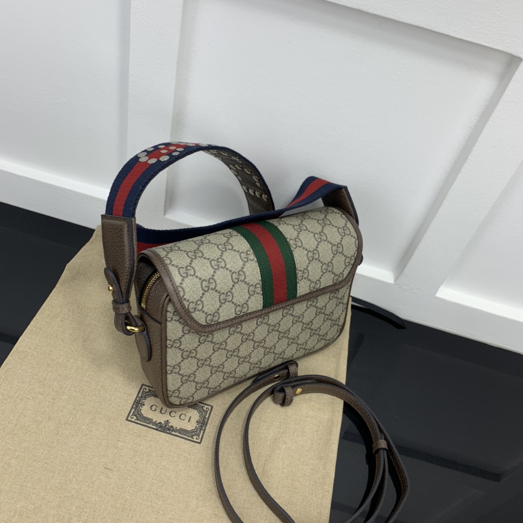 Gucci Satchel Bags